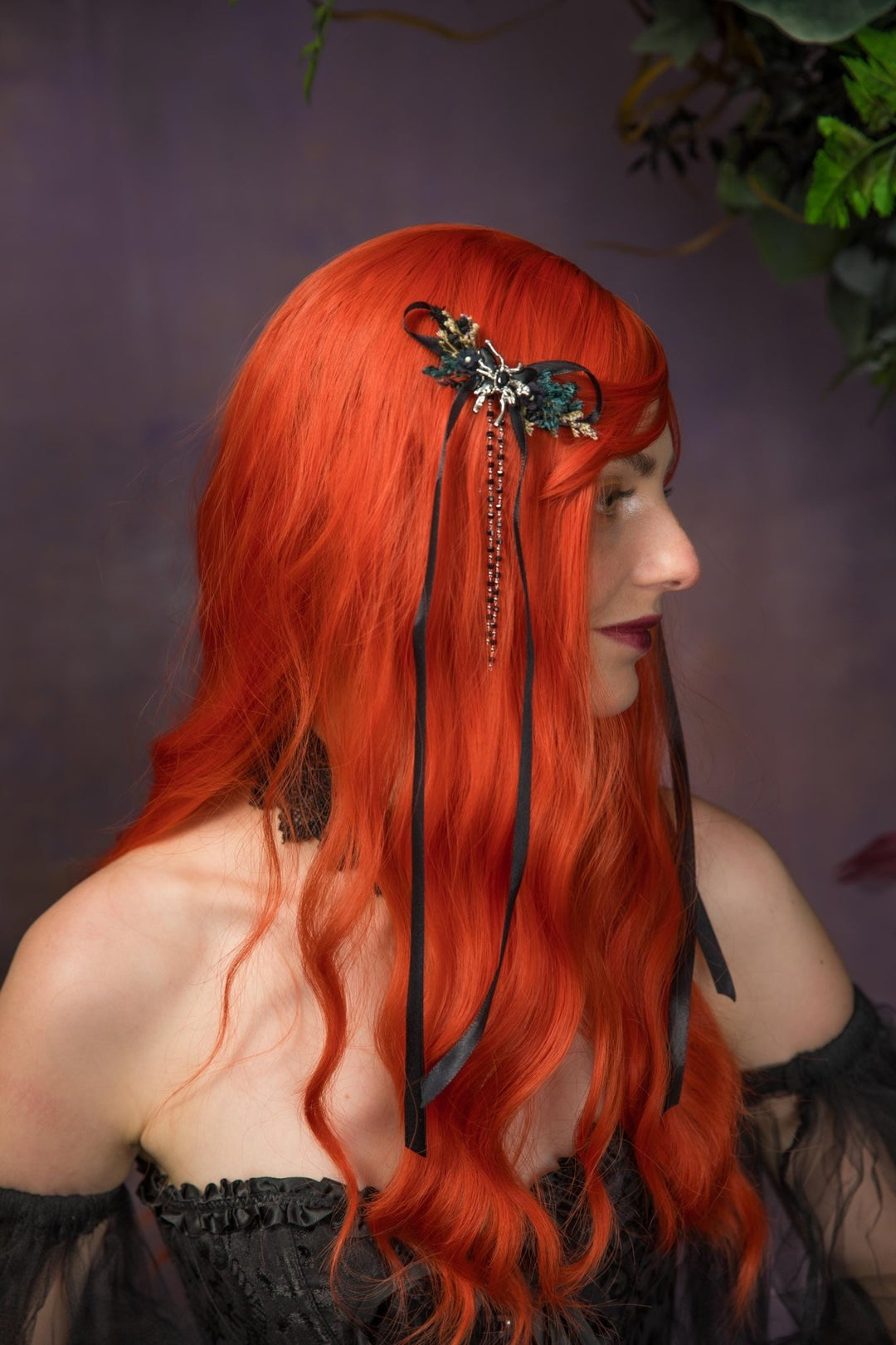 Black Bow Hair Clip: Gothic Spider Halloween Wedding Jewelry – handmade floral hair accessory by magaela