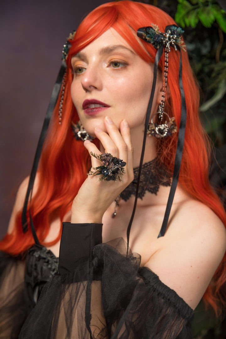 Gothic Flower Ring: Black & Silver Floral Heart Jewelry, Halloween Accessory – handmade floral hair accessory by magaela