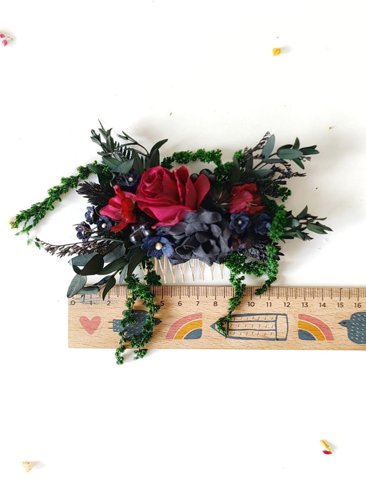 Burgundy Rose Bridal Hair Comb: Autumn Gothic Wedding Hairpiece – handmade floral hair accessory by magaela
