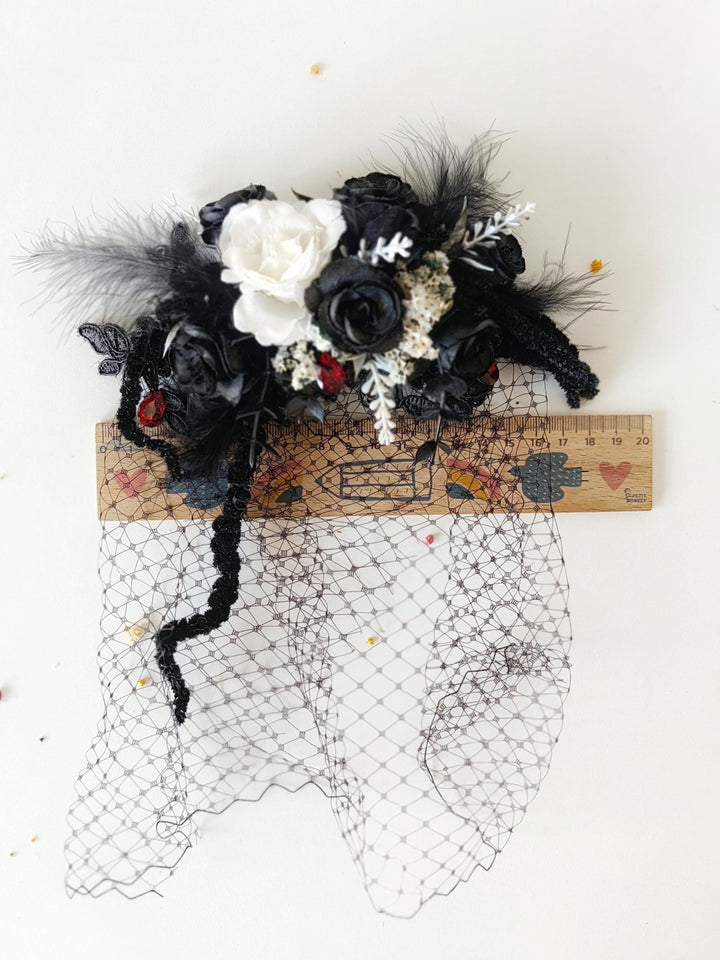 Gothic Wedding Fascinator: Black & White Rose Hair Clip with Birdcage Veil – handmade floral hair accessory by magaela
