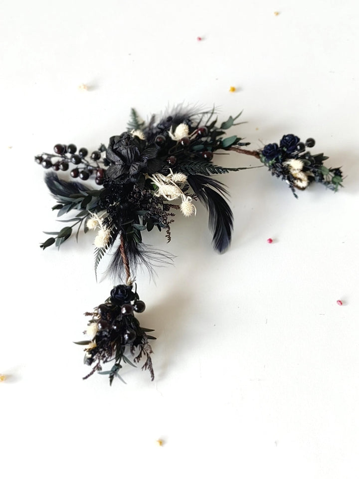 Gothic Wedding Hair Vine: Black Rose, Fern & Blackberry Hairpiece – handmade floral hair accessory by magaela