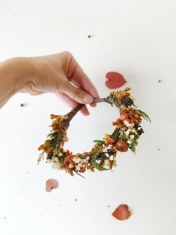 Pumpkin Flower Headband: Autumn Bridal Cottagecore Headpiece – handmade floral hair accessory by magaela