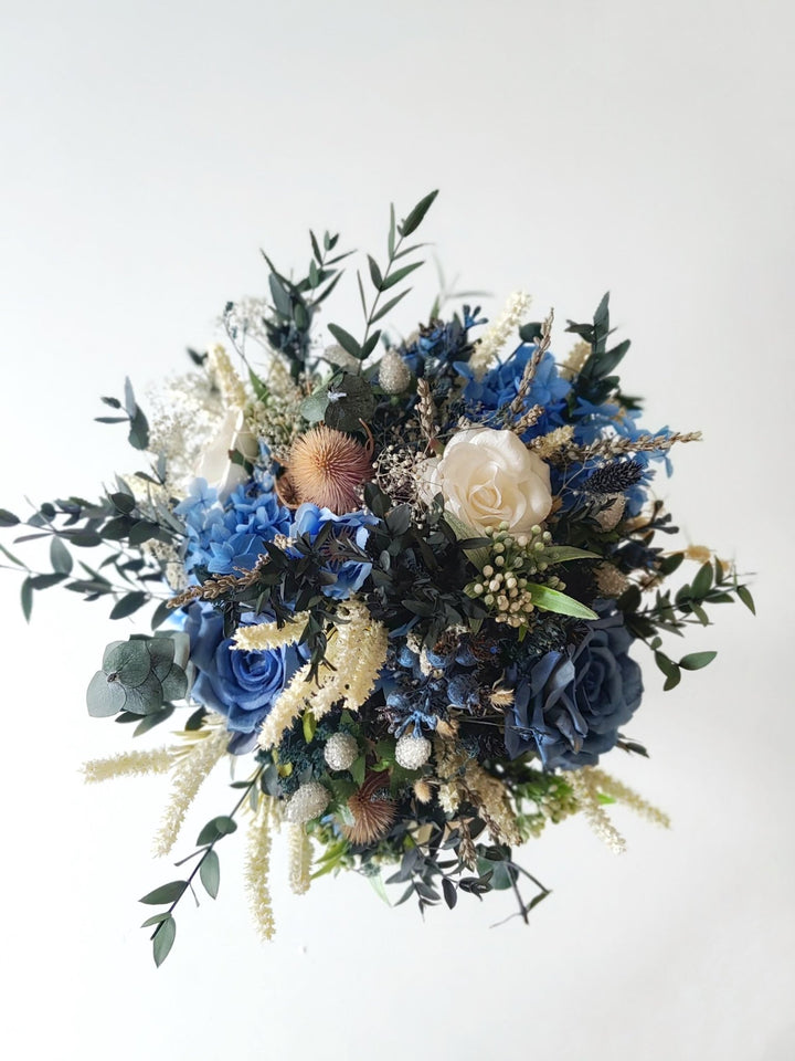Blue Rose Bouquet: Gothic Wedding, Autumn Bridal Bouquet – handmade floral hair accessory by magaela