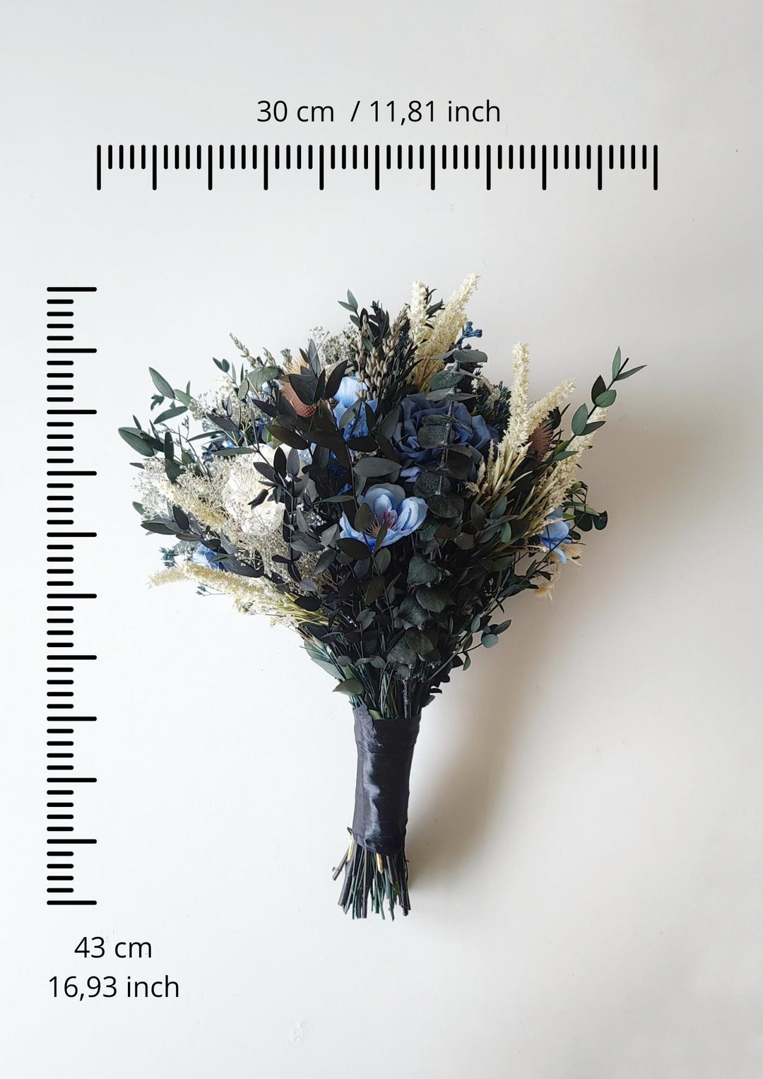 Blue Rose Bouquet: Gothic Wedding, Autumn Bridal Bouquet – handmade floral hair accessory by magaela