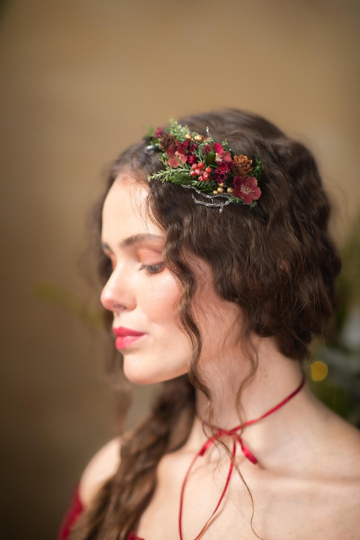 Burgundy Christmas Headband: Woodland Pine Cone & Berry Headpiece – handmade floral hair accessory by magaela