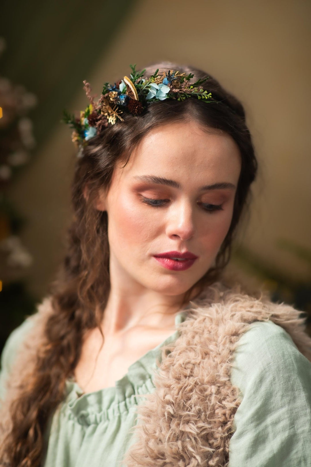 Winter Woodland Hair Wreath: Christmas Wedding Headpiece – handmade floral hair accessory by magaela