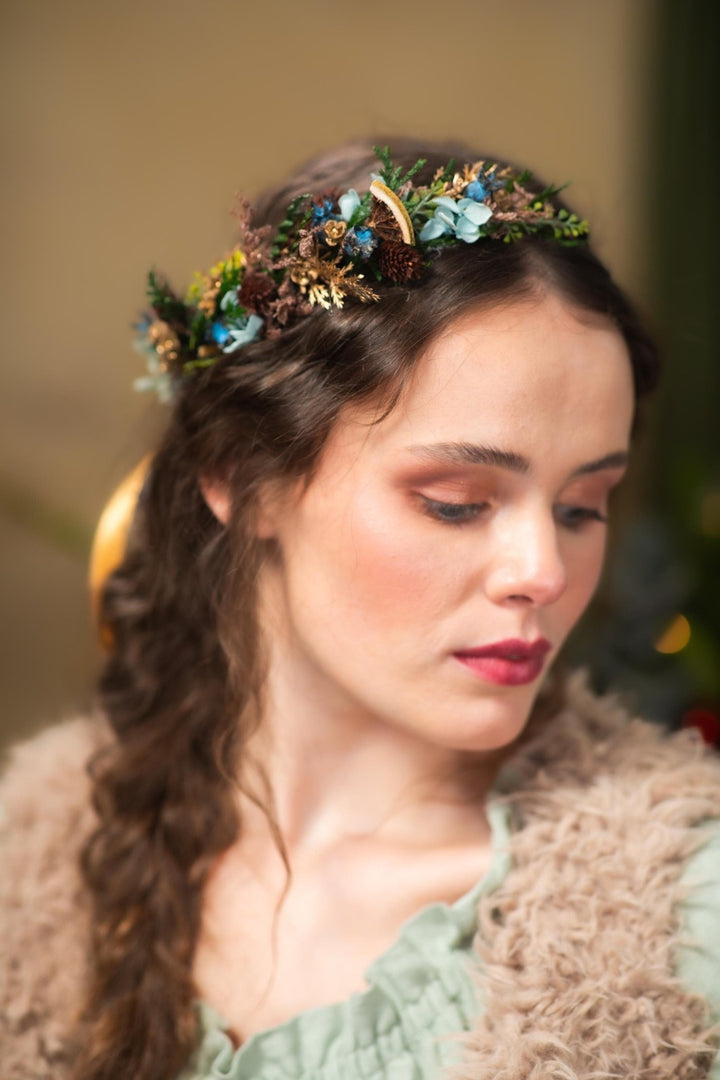 Winter Woodland Hair Wreath: Christmas Wedding Headpiece – handmade floral hair accessory by magaela