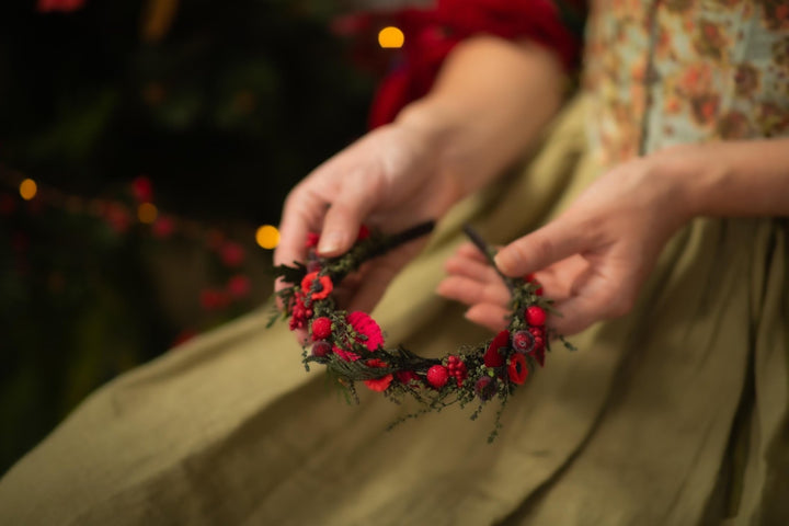 Red Christmas Headband: Poppy Flower & Berry Headpiece – handmade floral hair accessory by magaela