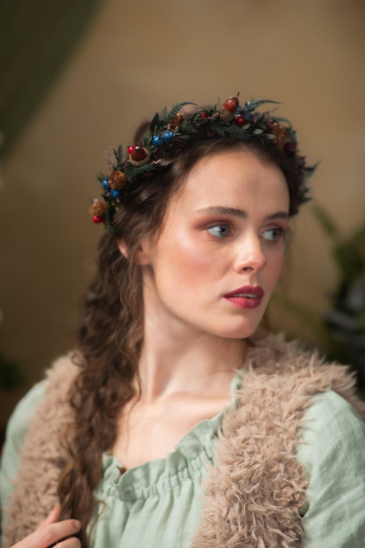 Woodland Christmas Hair half Wreath: Winter Wedding Headpiece – handmade floral hair accessory by magaela