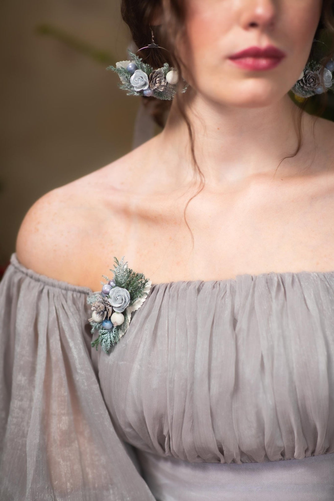 Winter Woodland Brooch: Pine Cones & Berries Christmas Accessory – handmade floral hair accessory by magaela