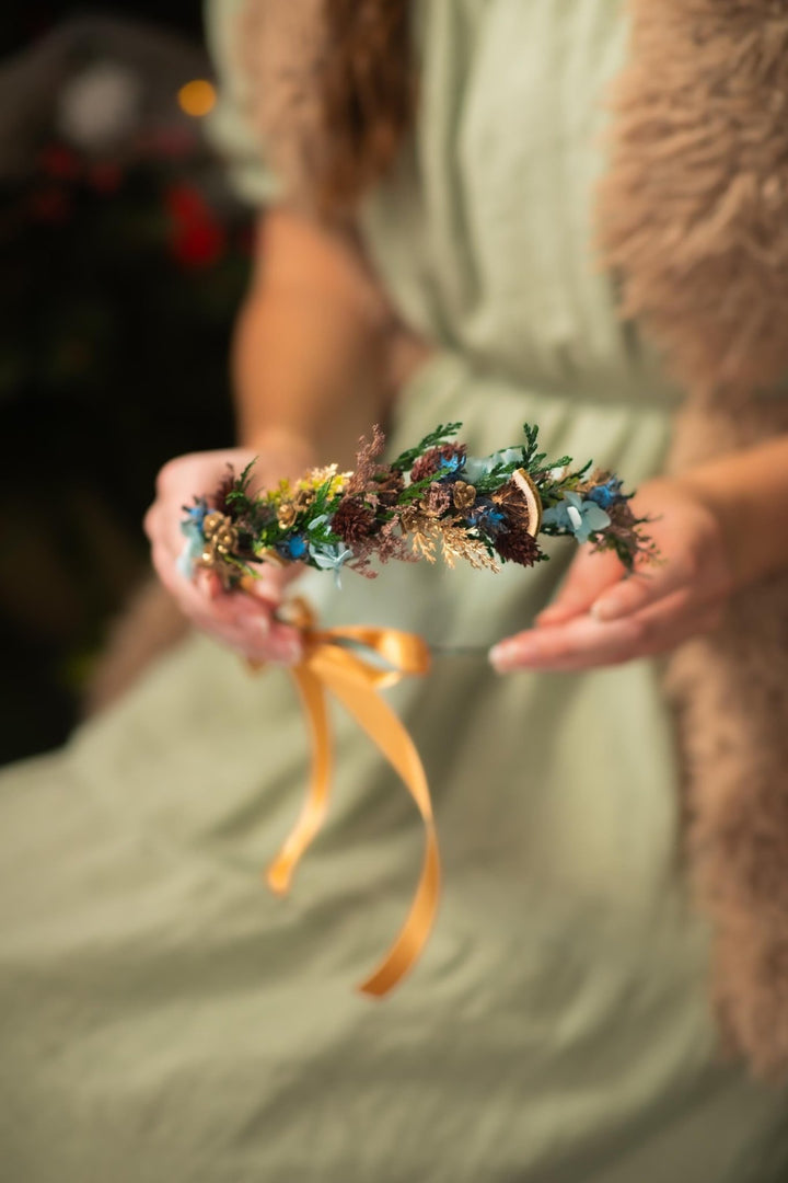 Winter Woodland Hair Wreath: Christmas Wedding Headpiece – handmade floral hair accessory by magaela