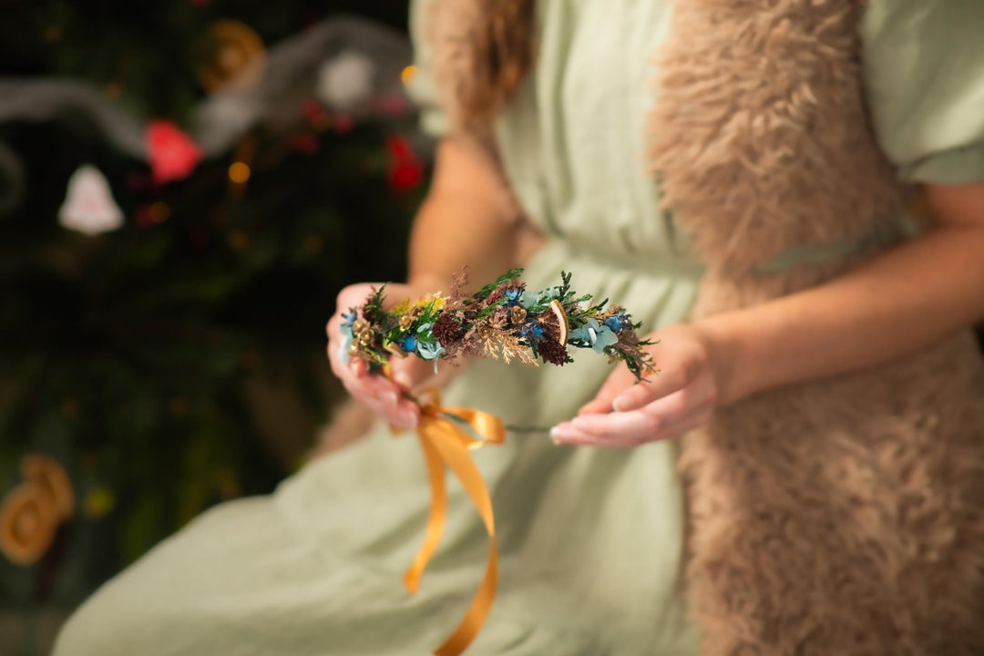 Winter Woodland Hair Wreath: Christmas Wedding Headpiece – handmade floral hair accessory by magaela
