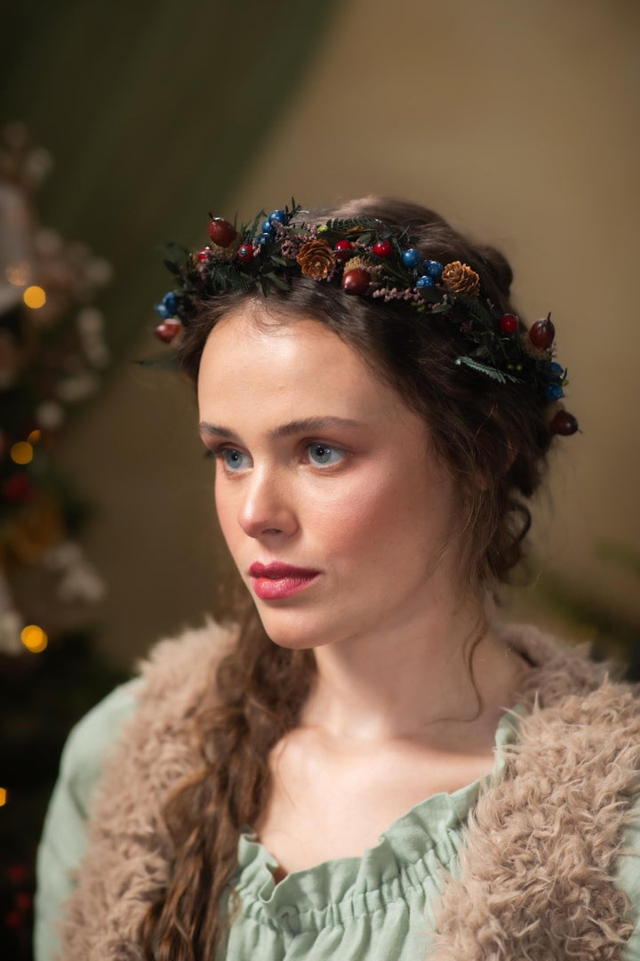 Woodland Christmas Hair half Wreath: Winter Wedding Headpiece – handmade floral hair accessory by magaela