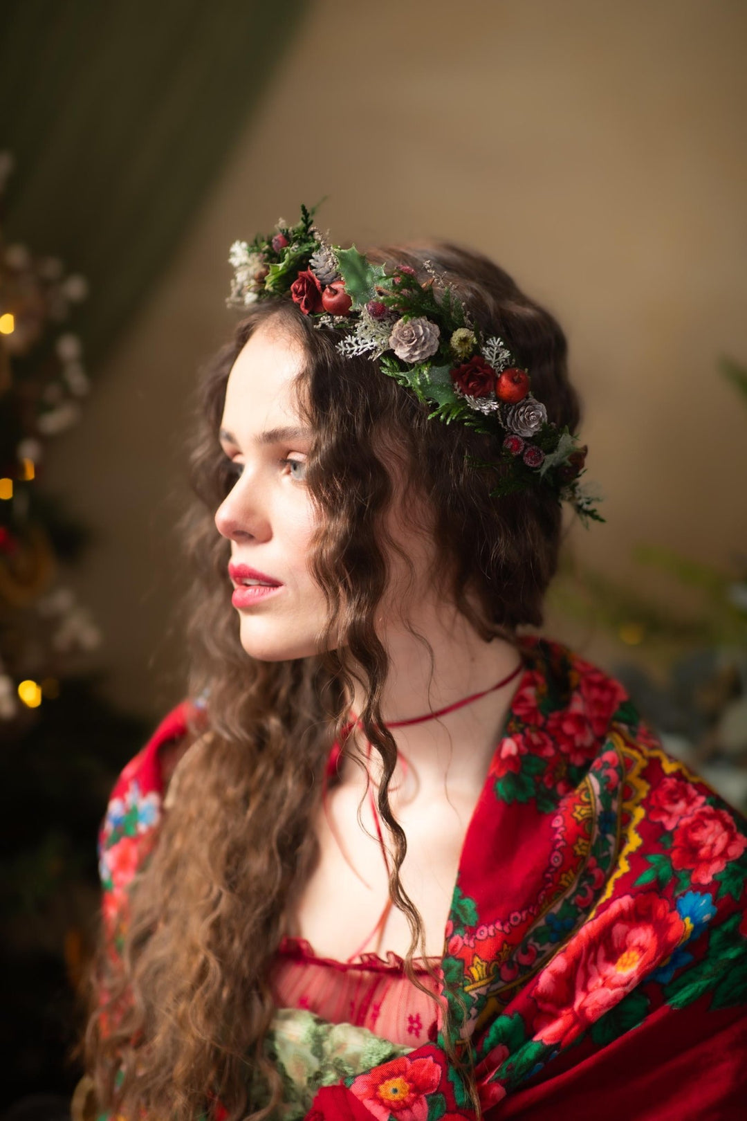 Red Apple Christmas Hair Wreath: Woodland Winter Headpiece – handmade floral hair accessory by magaela