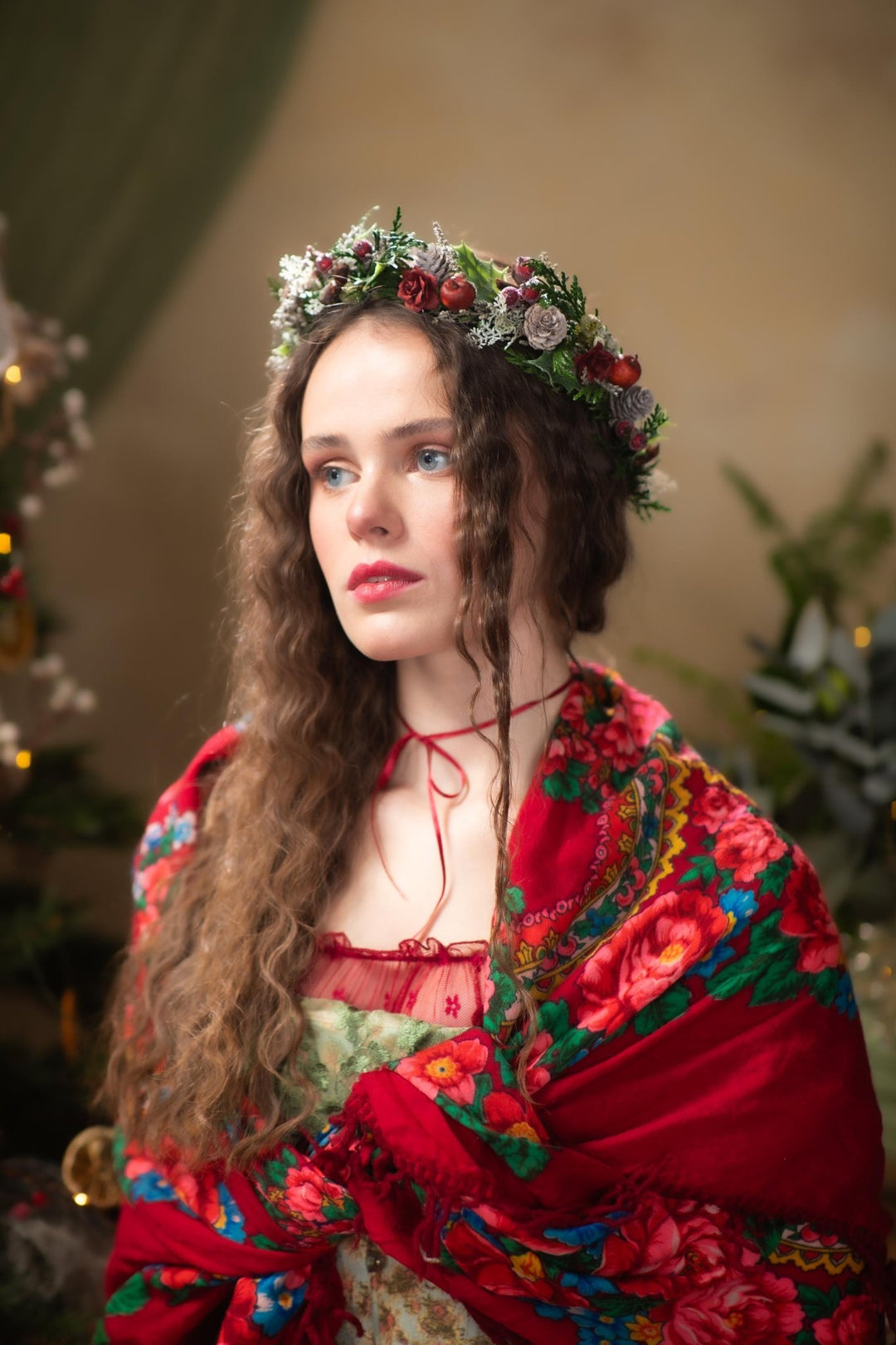 Red Apple Christmas Hair Wreath: Woodland Winter Headpiece – handmade floral hair accessory by magaela