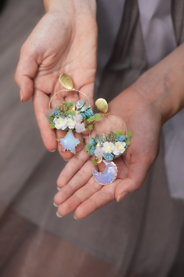 Blue Flower Moonstone Circle Earrings: Winter Wedding Jewelry – handmade floral hair accessory by magaela