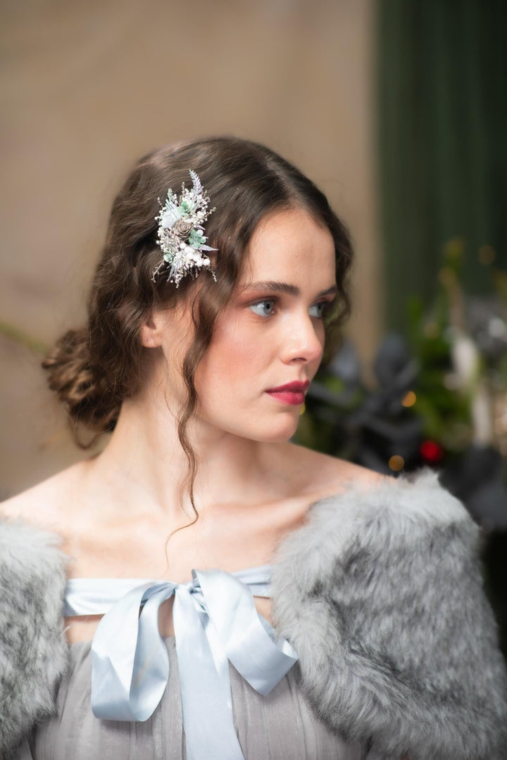 Winter Flower Hair Clip: Pine Cone Christmas Hair Accessory – handmade floral hair accessory by magaela