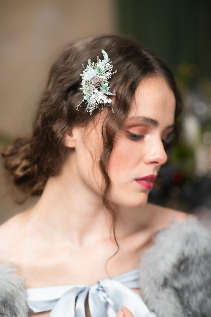 Winter Flower Hair Clip: Pine Cone Christmas Hair Accessory – handmade floral hair accessory by magaela