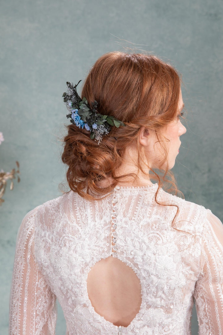 Dusty Blue Rose Wedding Hair Comb: Romantic Bridal Hairpiece – handmade floral hair accessory by magaela