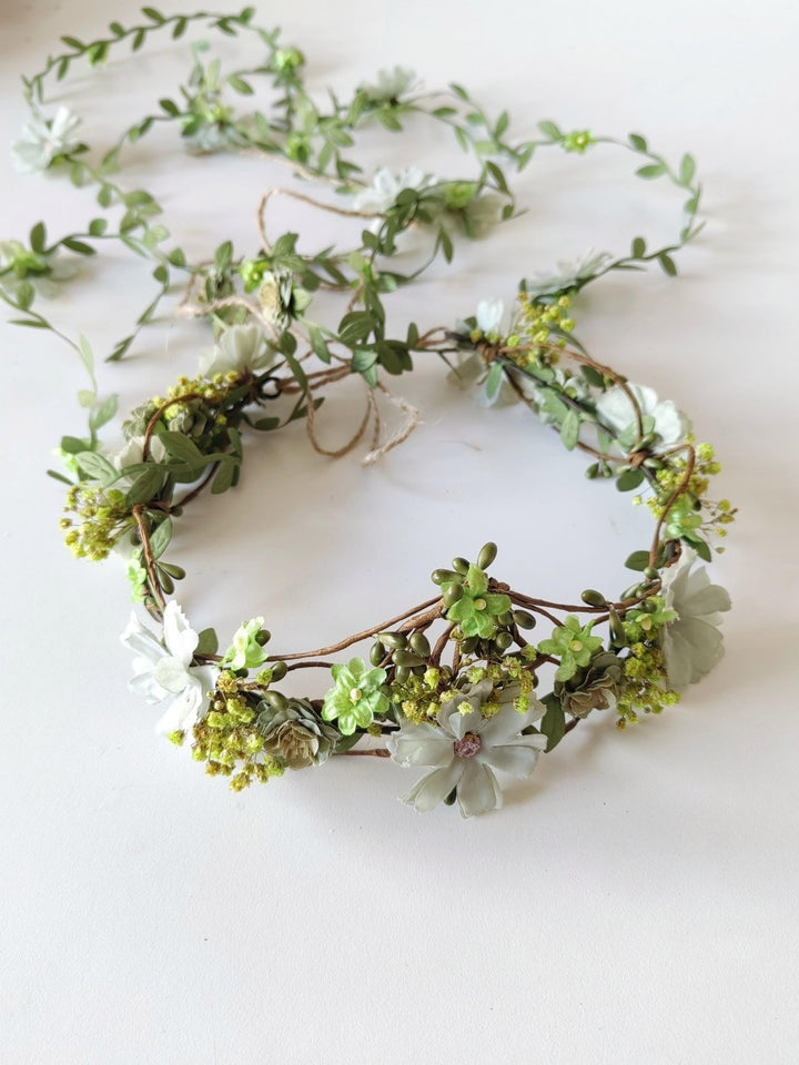Green Flower Hair Wreath with Veil: Boho Bridal Fairy Crown – handmade floral hair accessory by magaela