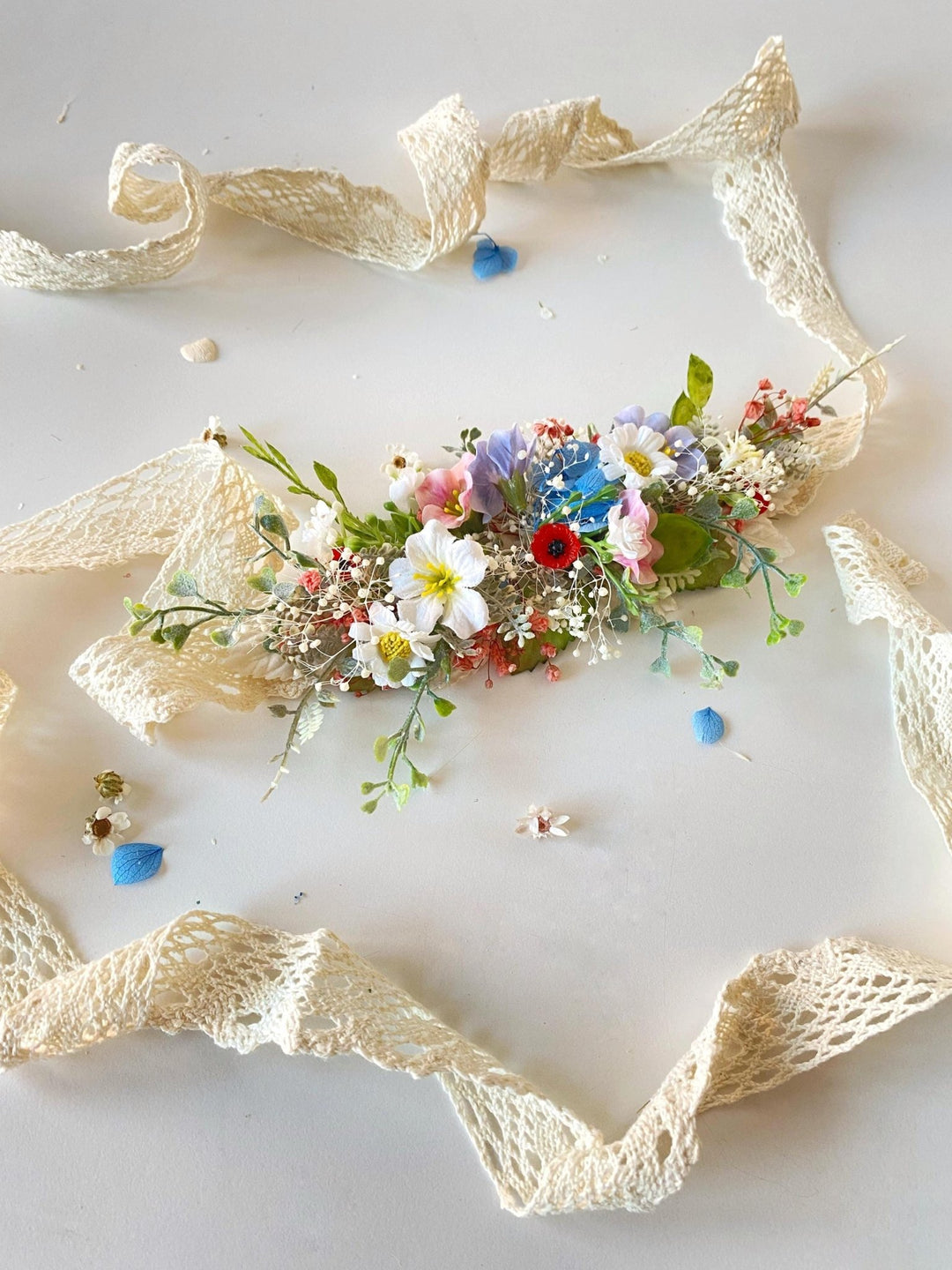 Wildflower Bridal Belt: Colorful Spring Garden Wedding Accessory – handmade floral hair accessory by magaela