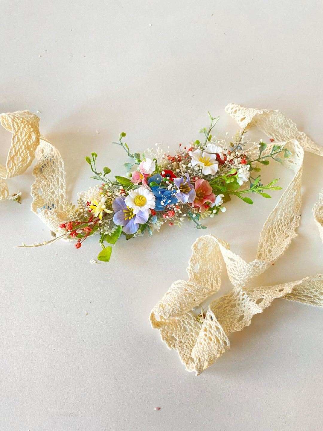 Wildflower Bridal Belt: Colorful Spring Garden Wedding Accessory – handmade floral hair accessory by magaela