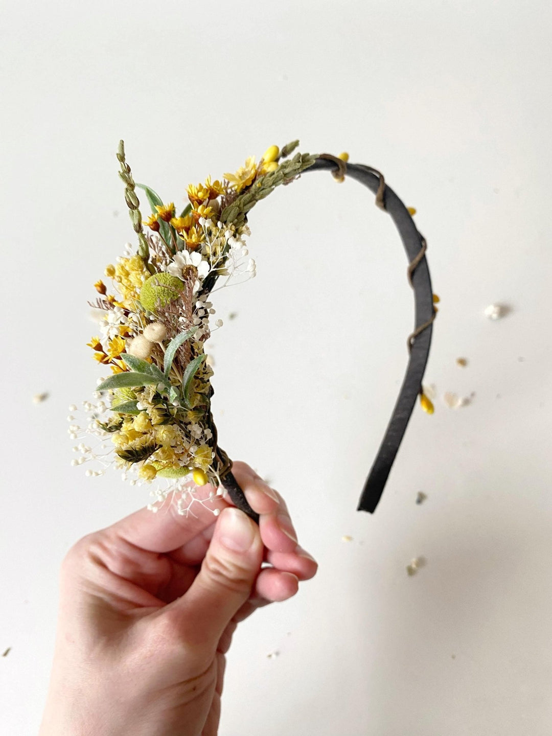 Rustic Flower Headband: Yellow & Green Wildflower Bridal Crown – handmade floral hair accessory by magaela
