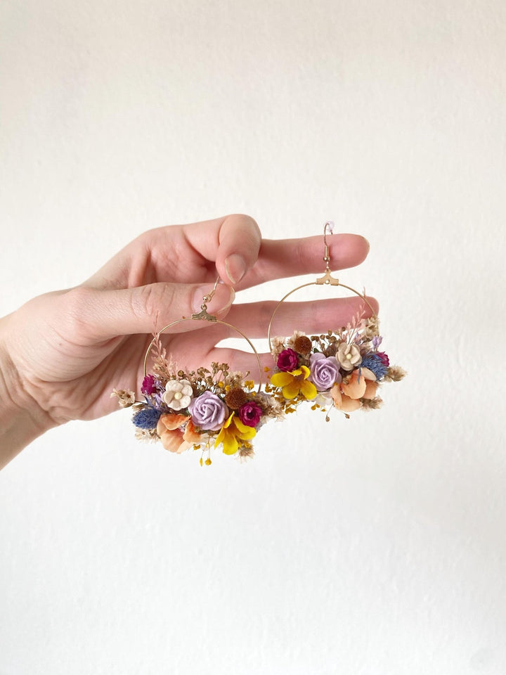 Floral Circle Earrings: Boho Wedding Flower Earrings – handmade floral hair accessory by magaela
