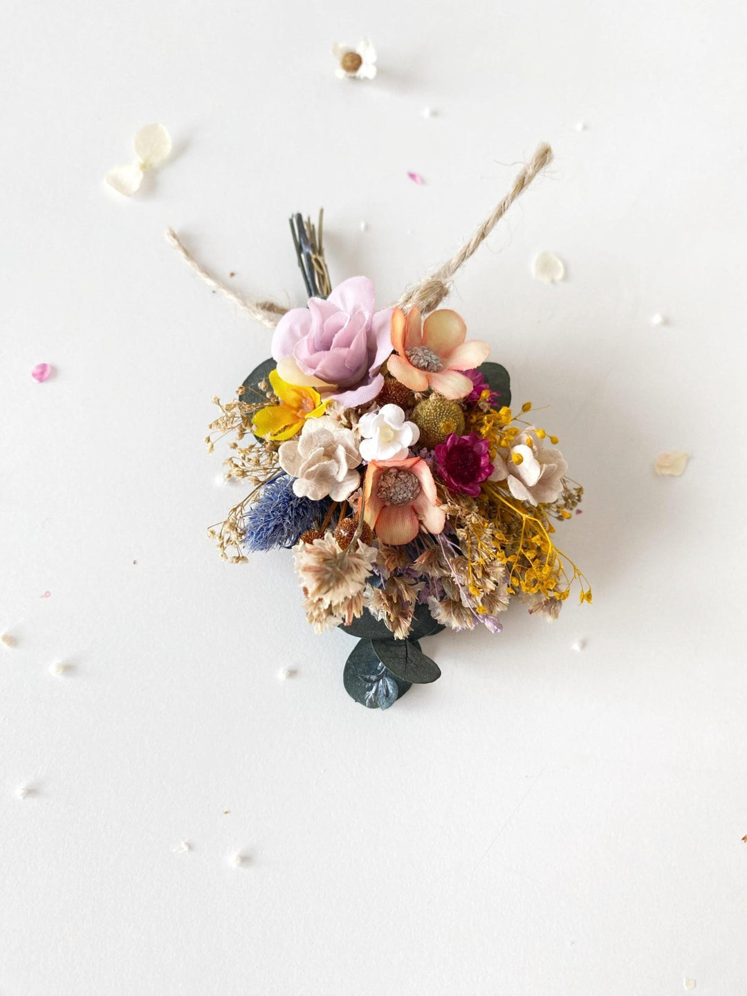 Colorful Flower Boutonniere: Boho Wedding Groom Corsage – handmade floral hair accessory by magaela