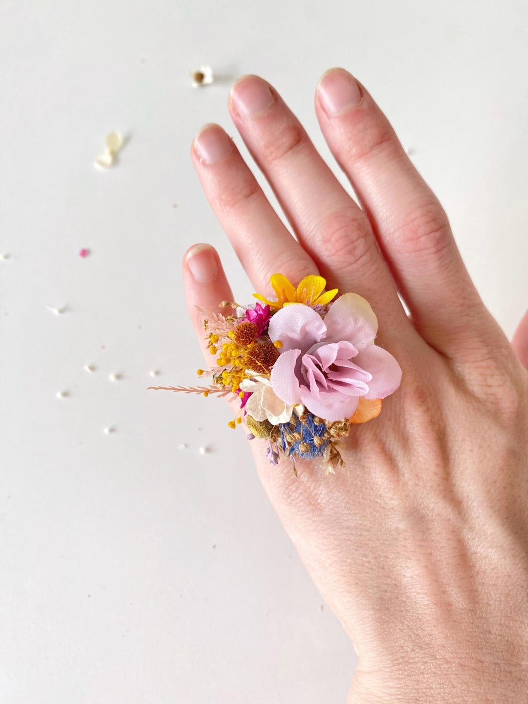 Boho Flower Ring: Colorful Meadow Design, Adjustable Floral Jewelry – handmade floral hair accessory by magaela