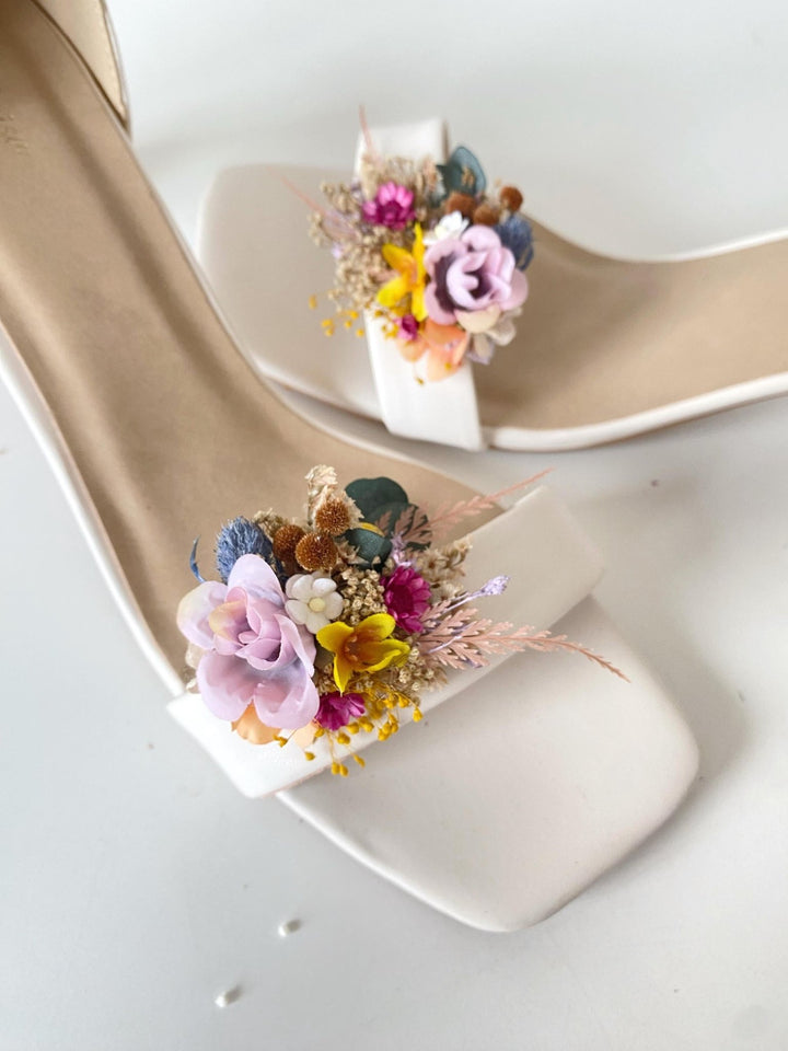 Colorful Flower Shoe Clips: Boho Wedding Bridal Accessories – handmade floral hair accessory by magaela