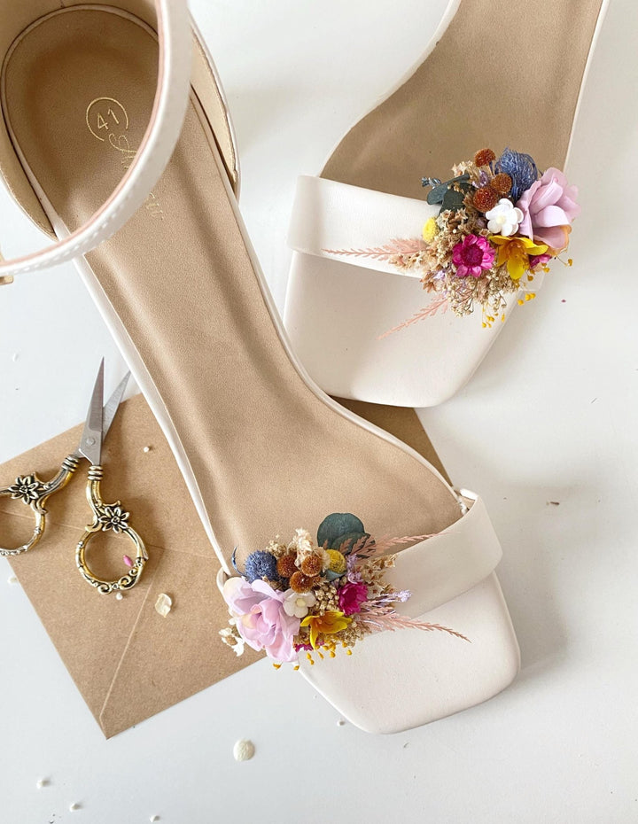 Colorful Flower Shoe Clips: Boho Wedding Bridal Accessories – handmade floral hair accessory by magaela