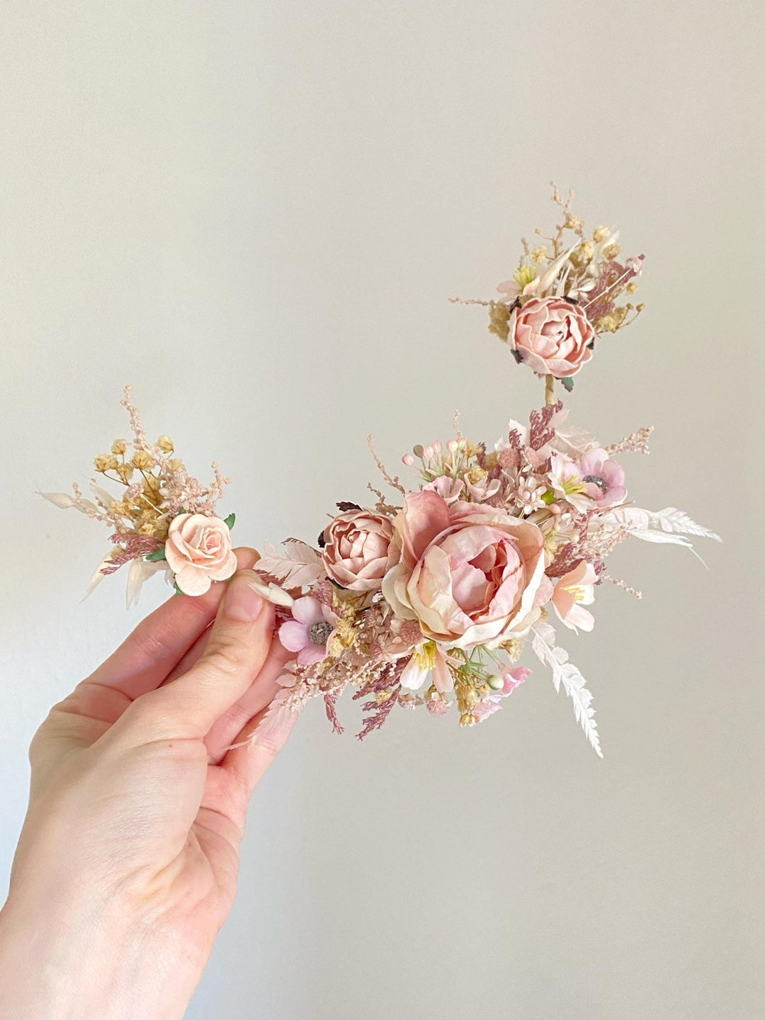 Boho Bridal Hair Vine: Pale Pink Flower Veil, Cottagecore Wedding – handmade floral hair accessory by magaela
