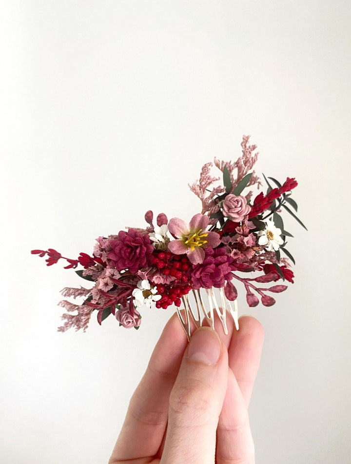 Burgundy Flower Hair Comb: Rustic Bridal Boho Wedding Accessory – handmade floral hair accessory by magaela