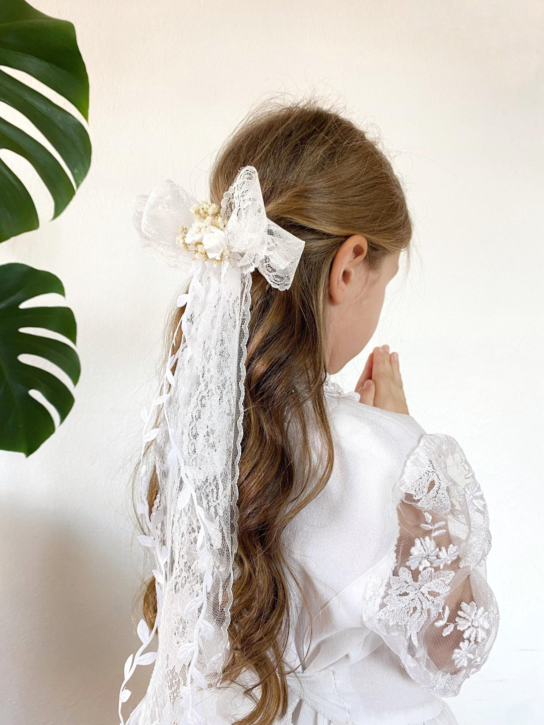 First Communion Lace Hair Bow: White Flower Girl Clip – handmade floral hair accessory by magaela