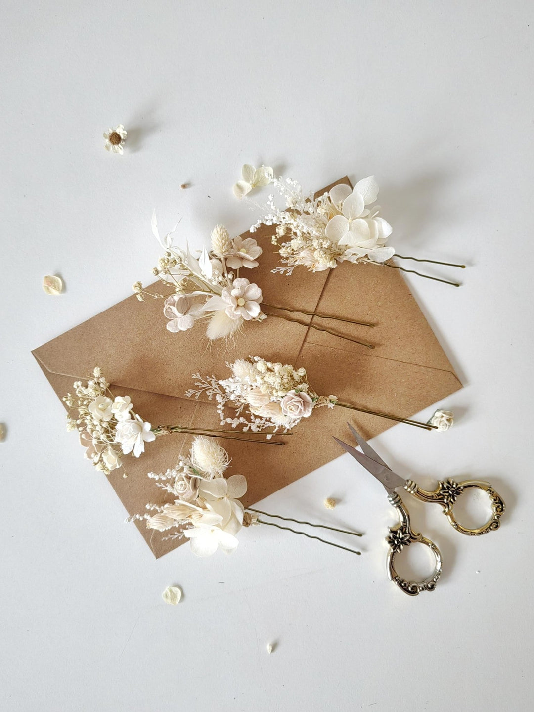 Cream Flower Hairpins: Boho Rustic Wedding Hairstyle – handmade floral hair accessory by magaela