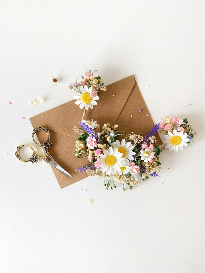 Daisy Flower Hair Vine: Wedding Bridal Hair Accessories – handmade floral hair accessory by magaela