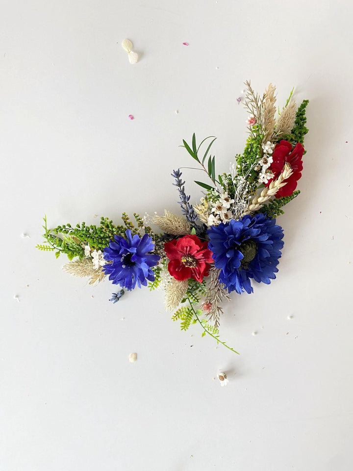 Meadow Wedding Hair Vine: Poppy and Cornflower Bridal Comb – handmade floral hair accessory by magaela