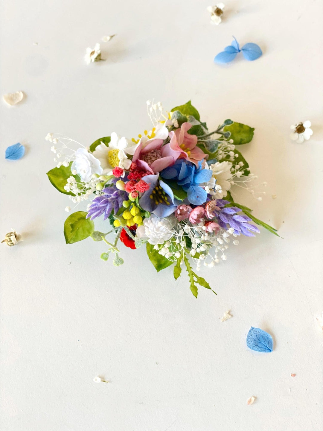Wildflower Wedding Brooch: Romantic Garden Coat Pin – handmade floral hair accessory by magaela