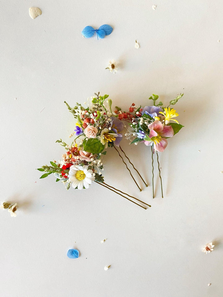 Wildflower Hair Pins: Bridal Meadow Daisy Bobby Pins – handmade floral hair accessory by magaela