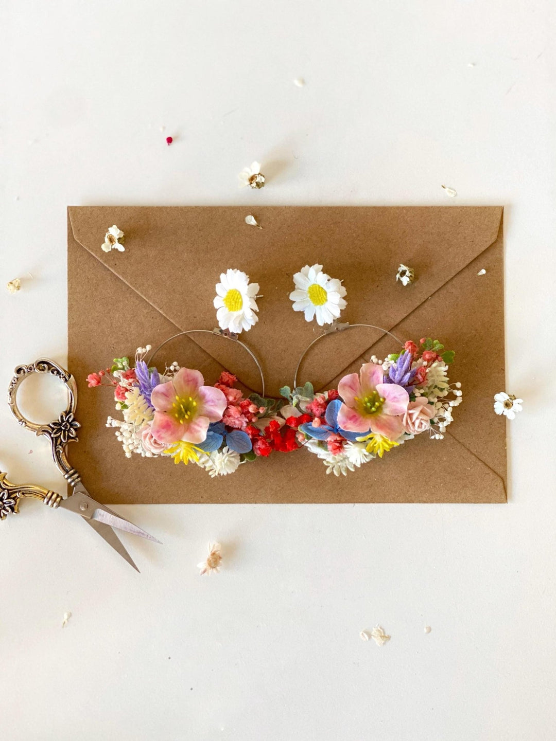 Floral Circle Earrings: Spring Wedding Jewelry, Meadow Design – handmade floral hair accessory by magaela