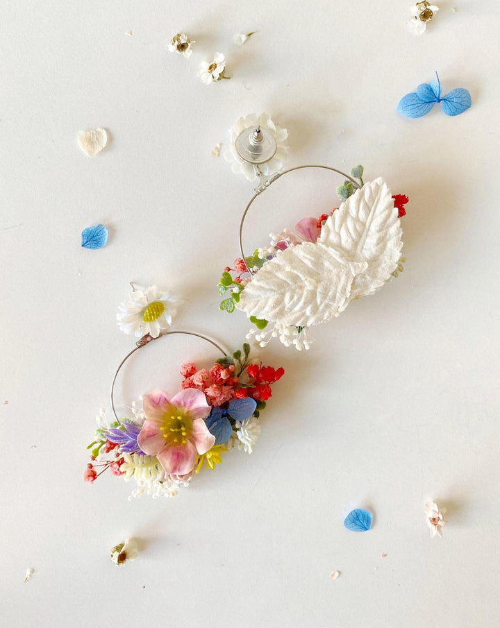 Floral Circle Earrings: Spring Wedding Jewelry, Meadow Design – handmade floral hair accessory by magaela