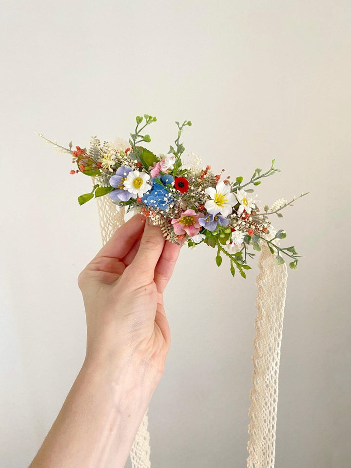 Wildflower Bridal Belt: Colorful Spring Garden Wedding Accessory – handmade floral hair accessory by magaela