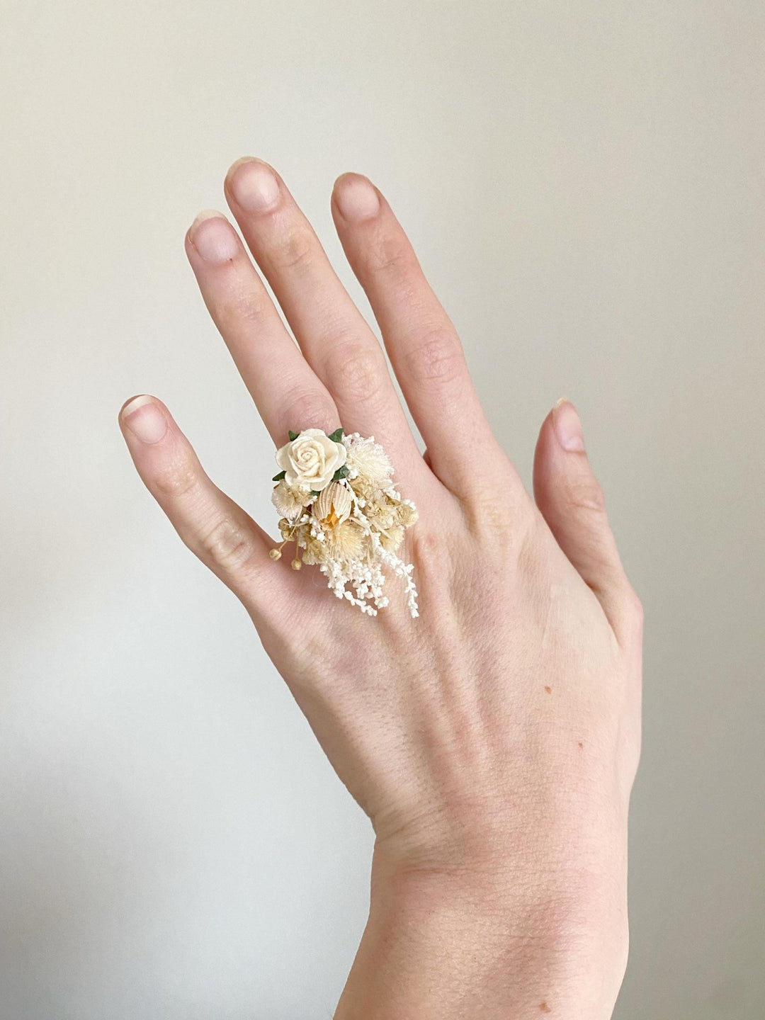 Cream Flower Ring: Rustic Floral Wedding Jewelry, Adjustable – handmade floral hair accessory by magaela