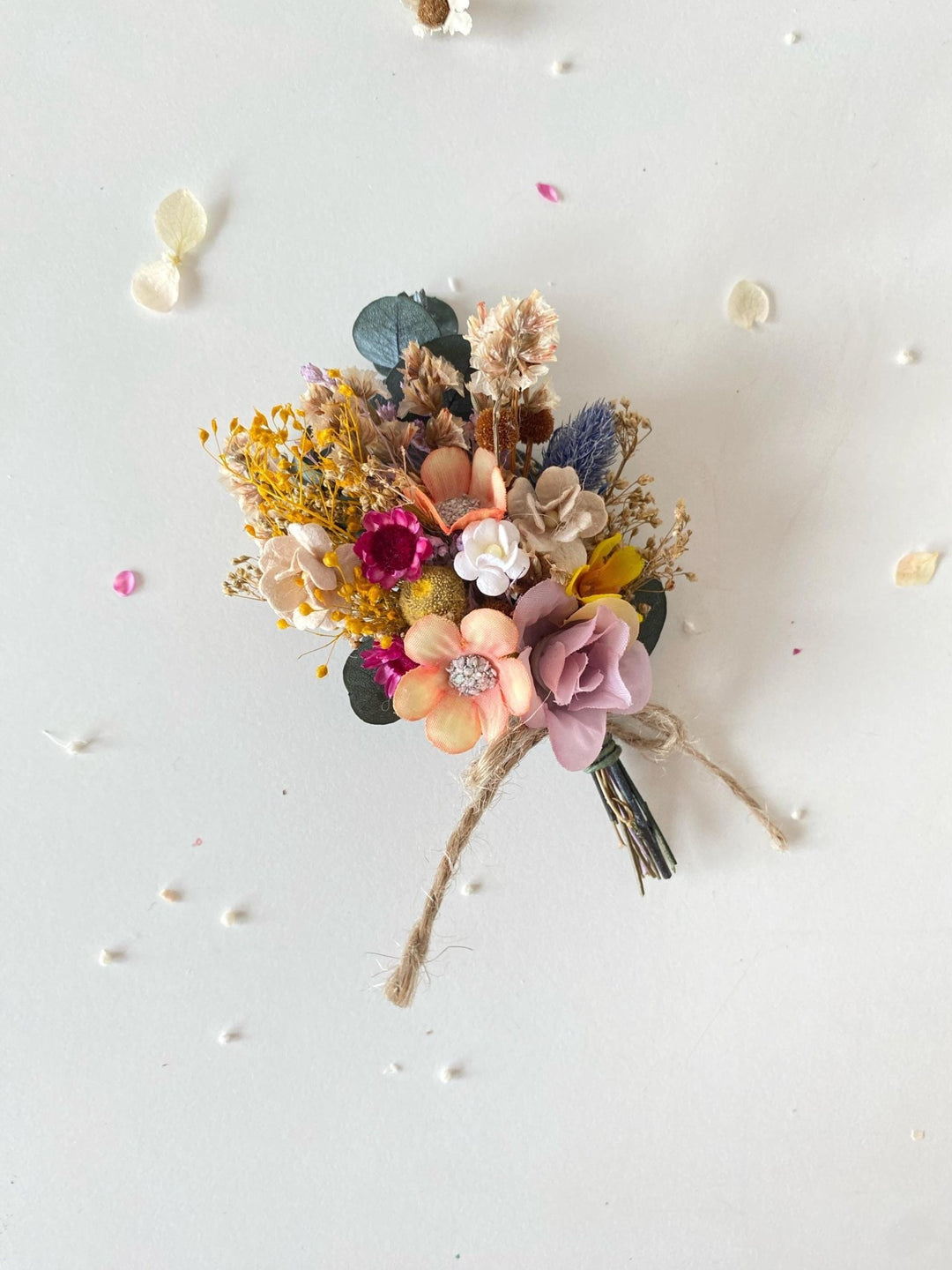 Colorful Flower Boutonniere: Boho Wedding Groom Corsage – handmade floral hair accessory by magaela