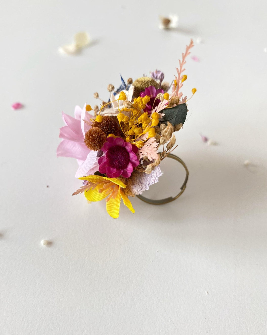 Boho Flower Ring: Colorful Meadow Design, Adjustable Floral Jewelry – handmade floral hair accessory by magaela