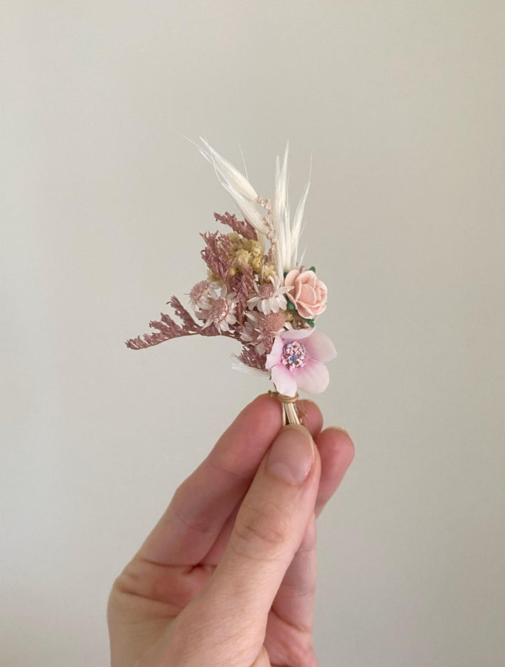 Rustic Pale Pink Flower Boutonniere: Groom & Groomsmen Wedding Corsage – handmade floral hair accessory by magaela