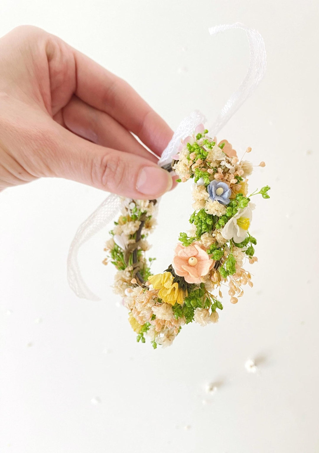 Pastel Flower Bracelet: Romantic Wedding Wrist Corsage – handmade floral hair accessory by magaela