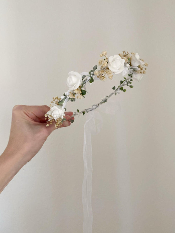 White Rose Flower Crown: First Communion Wreath, Bridal Headpiece – handmade floral hair accessory by magaela