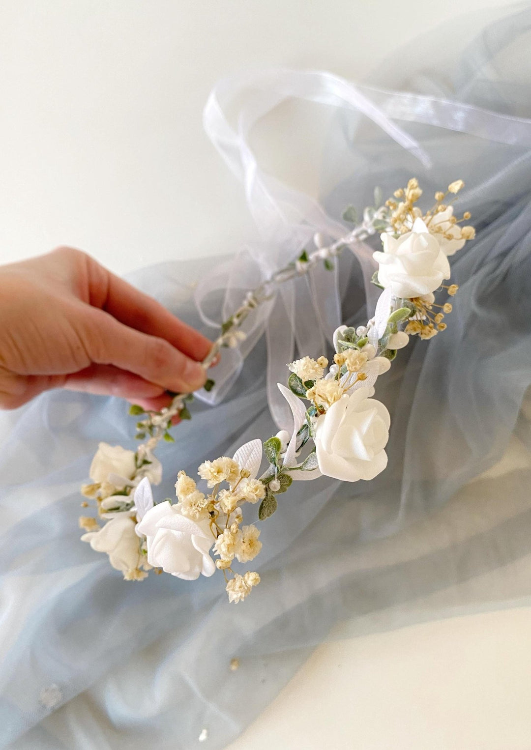 White Rose Flower Crown: First Communion Wreath, Bridal Headpiece – handmade floral hair accessory by magaela